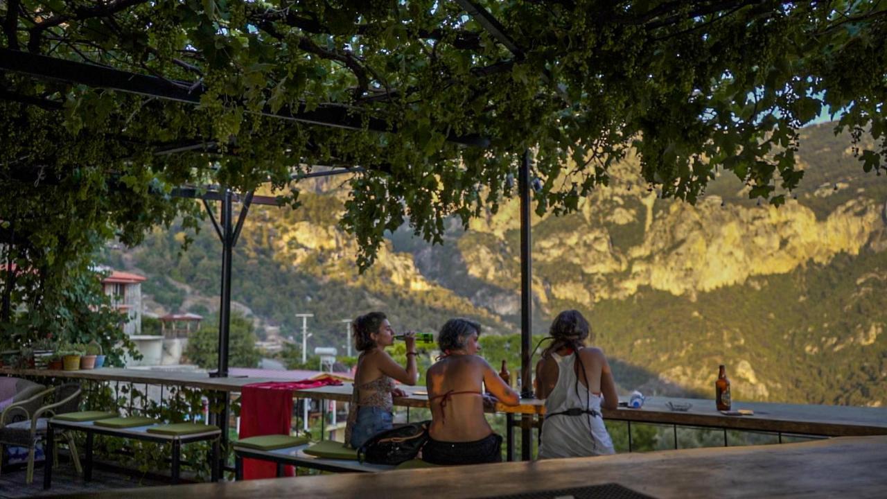 Kabak Mamma'S Pension Restaurant & Terrace Bar フェティエ エクステリア 写真